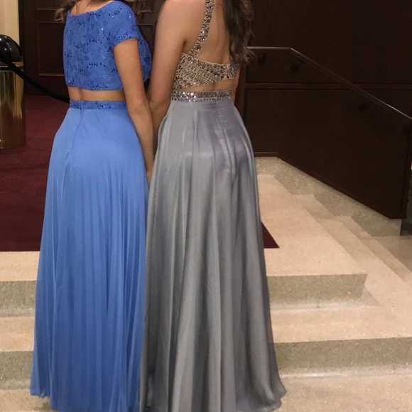 Prom dress - Picture 3 of 8